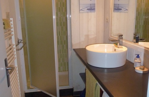 Gouaux-de-Larboust Apartamento | APARTAMENTO AL PIE DE LAS PENDIENTES 8 PERSONAS