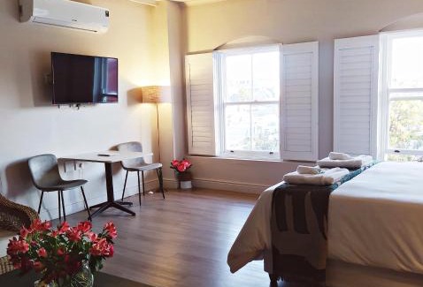 Hermanus City-Centre Apartamento | Apartment at Hermanus Waterfront