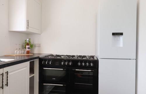 Babbacombe Cabaña | Apartment at Morningside Hotel