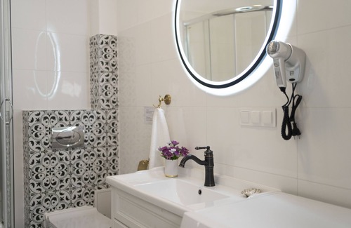 Klodzko Miasto Apartamento | Apartment at the Black Gate