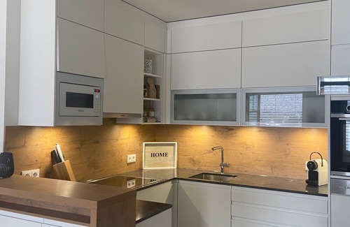 Augsdorf Apartamento | Apartamento con vista al lago y acceso al lago en una zona tranquila Veldens