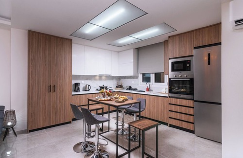 Kappariana Apartamento | Apartamento 'Athena Home South Crete' con vistas a la montaña, Wi-Fi y aire acondicionado