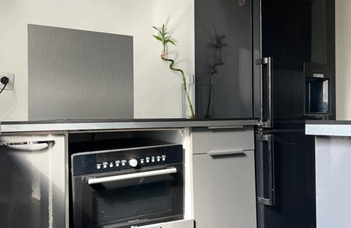Bezons Apartamento | Apartamento 'Au Pied Du T2 La Défense' con Wi-Fi