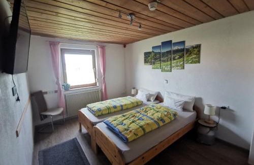 Untrasried Casa | Apartment Auszeit mit Küche viel Ruhe und Natur