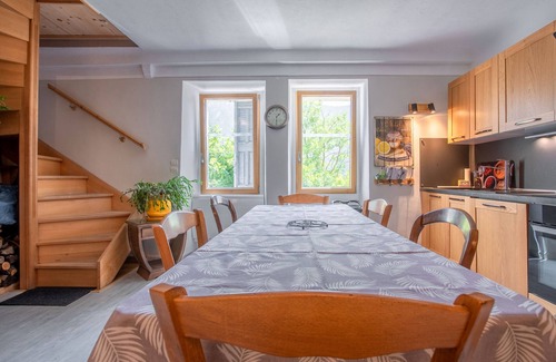 Valderoure Apartamento | Apartamento 'Authentique Et Confortable' con jardín compartido