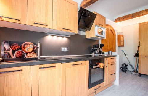 Valderoure Apartamento | Apartamento 'Authentique Et Confortable' con jardín compartido