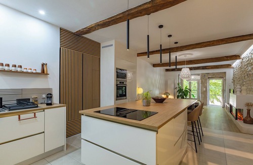 Pont-en-Royans Apartamento | Apartamento 'Aux Portes Du Vercors' con balcón y Wi-Fi