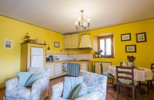 Reggello Apartamento | Apartamento Azalea by Interhome