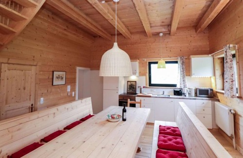 Muhldorf Apartamento | Apartment Bärenhöhle in Grünau im Almtal - 9 persons, 3 bedrooms