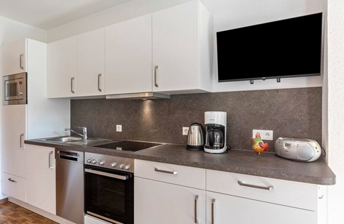 Oberhenneborn Apartamento | Apartamento 'Bärenhöhle' con vistas a la montaña, terraza privada y Wi-Fi