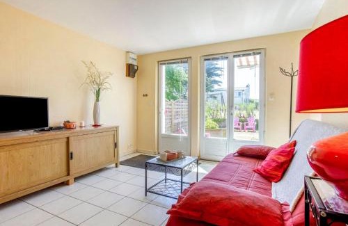 Denneville Apartamento | Apartment Babord - DVL402 by Interhome