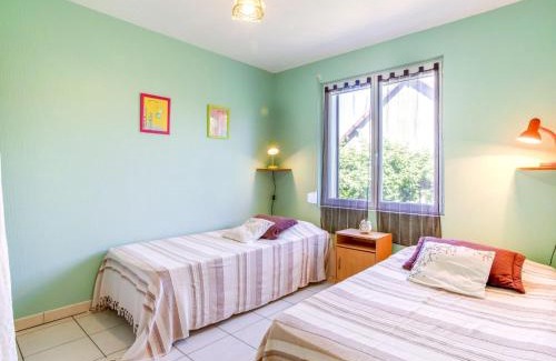 Denneville Apartamento | Apartment Babord - DVL402 by Interhome