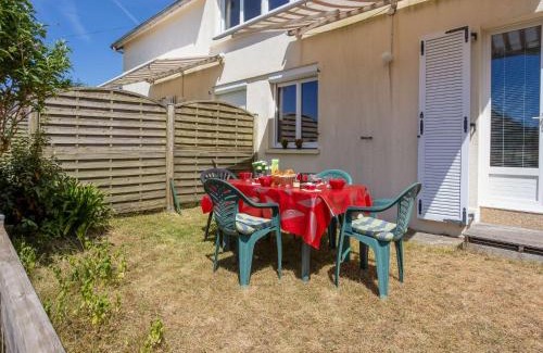 Denneville Apartamento | Apartment Babord - DVL402 by Interhome