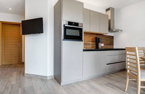 Tramin Apartamento | Apartamento 'Bacchushof Cabernet' con vistas a la montaña, Wi-Fi y aire acondicionado