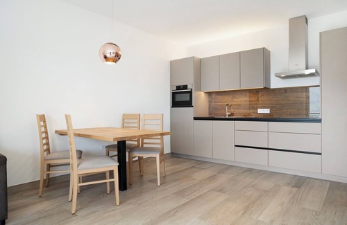 Tramin Apartamento | Apartamento 'Bacchushof Chardonnay' con vistas a la montaña, Wi-Fi y aire acondicionado