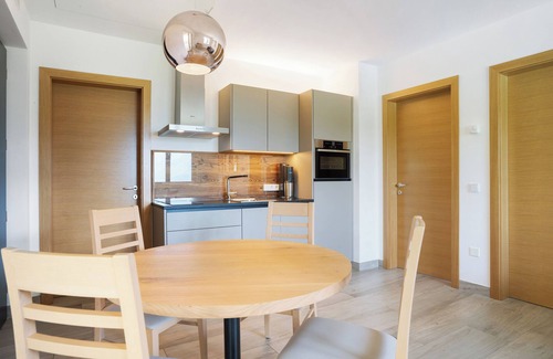 Tramin Apartamento | Apartamento 'Bacchushof Lagrein' con vistas a la montaña, Wi-Fi y aire acondicionado