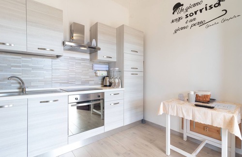 Putignano Apartamento | Apartamento 'Bacio' con piscina compartida, Wi-Fi y aire acondicionado