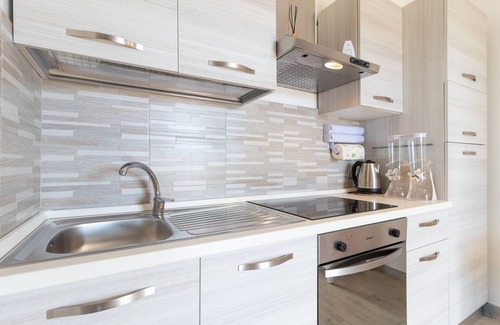 Putignano Apartamento | Apartamento 'Bacio' con piscina compartida, Wi-Fi y aire acondicionado