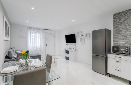 Sant Blai Apartamento | Apartamento 'Bañuls' con terraza privada, Wi-Fi y aire acondicionado