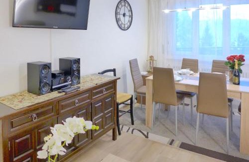 Randogne Apartamento | Apartment Barzettes-Vacances 553 - Entrée N- 14 by Interhome