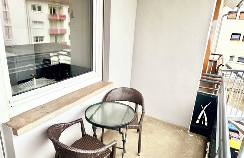 Bad Krozingen Apartamento | Apartamento 'Belchen' con balcón y Wi-Fi