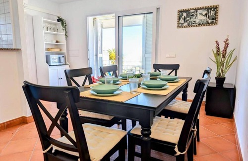 Puerto Luz Apartamento | Apartment 'Bella Brisa' with Mountain View, Wi-Fi and Air Conditioning