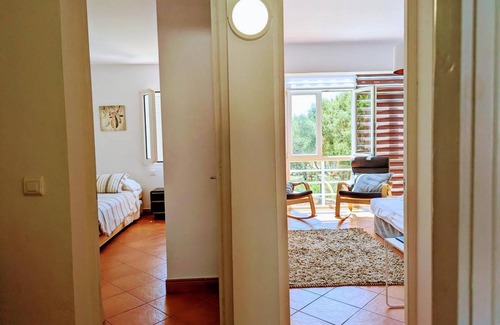 Puerto Luz Apartamento | Apartment 'Bella Brisa' with Mountain View, Wi-Fi and Air Conditioning