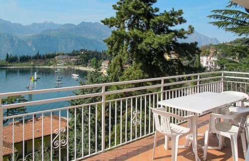 Val di Sogno Apartamento | Apartment Belvedere-2 by Interhome