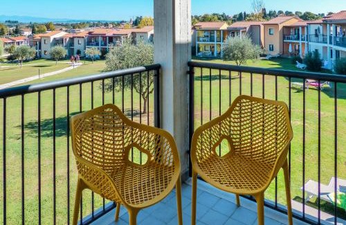 Cavalcaselle Apartamento | Apartment Belvedere Village-3 by Interhome