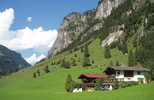 Mayrhofen Apartamento | Apartment Bergblick
