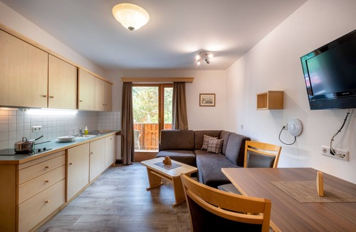 Burgusio Apartamento | Apartment 'Bergkamerad 2' with Mountain View, Shared Terrace and Wi-Fi