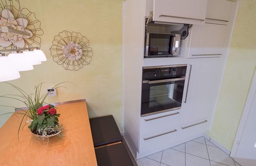 Bad Reichenhall Apartamento | Apartamento Bergsonne con 2 habitaciones y balcón.