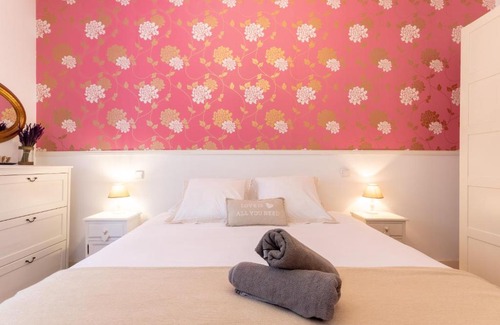 Uribarri Apartamento | Apartment between Old Town & Guggenheim! Private Parking