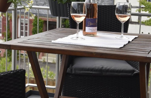 Weiden Apartamento | Apartment "Biene" for 4 persons with balcony