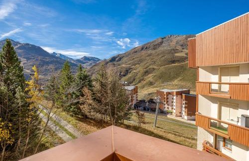 Reberty Apartamento | Apartment Boedette 112 by Interhome