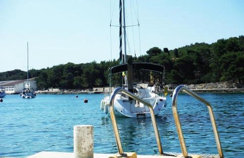 Prvic Luka Apartamento | Apartment Bogadi