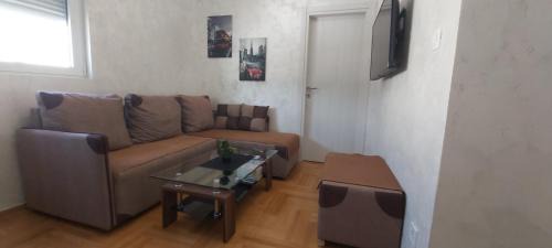 Golubovina Apartamento | Apartment Boki