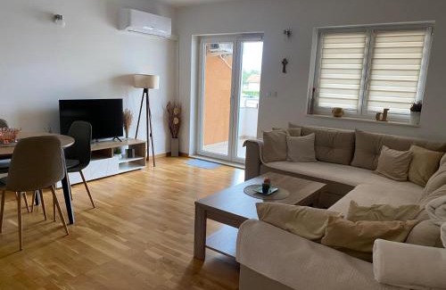 Canton 10 Apartamento | Apartment Boky