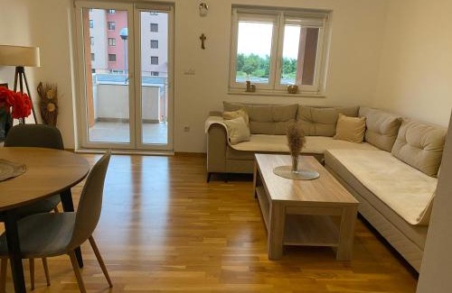 Canton 10 Apartamento | Apartment Boky