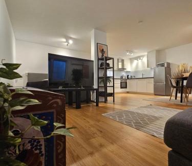 Pfrondorf Apartamento | Apartment Bolberg Rückzugsort, Yoga-Zimmer, Büro, Hobbyküche