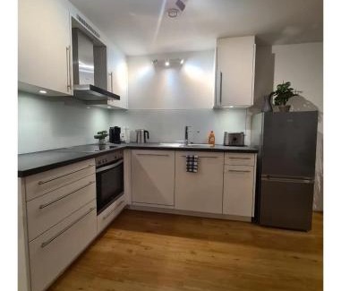 Pfrondorf Apartamento | Apartment Bolberg Rückzugsort, Yoga-Zimmer, Büro, Hobbyküche