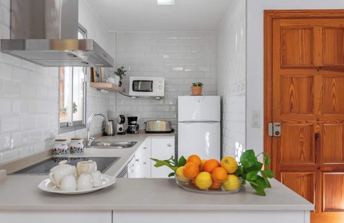 Puerto de Soller Apartamento | Apartment Bougainvillea