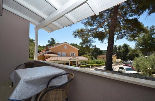Artatore Apartamento | Adriatic / App Brod near the beach with balcony