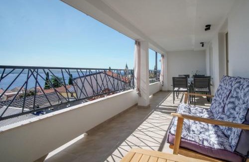 Selce Apartamento | Apartment Bruno by Interhome