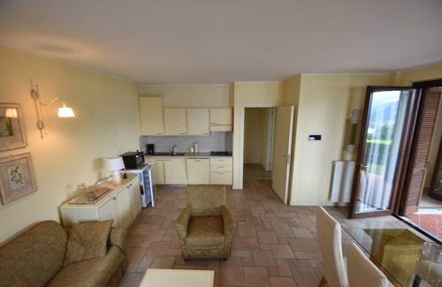 Oggebbio Apartamento | Apartamento en Lago Maggiore con Piscina
