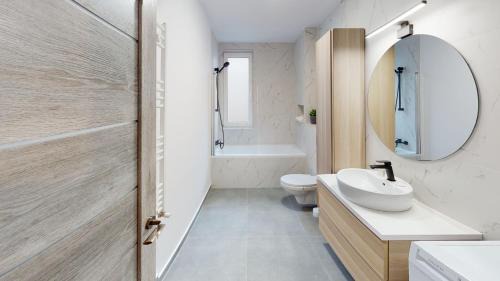Sibiu Apartamento | Apartment by the Lake Nr 3 VRT