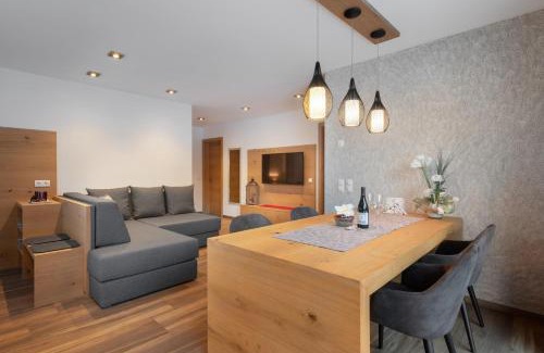 Ortisei Apartamento | Apartment Cësa Zinch