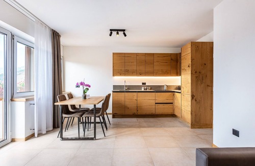 San Lorenzo in Banale Apartamento | Apartamento 'Cima Brenta' con Wi-Fi