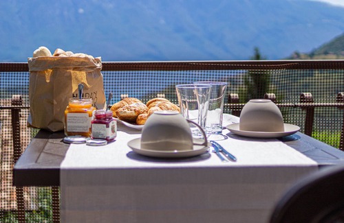 Vesio Apartamento | Apartment 'Casa Stella' with Lake View, Private Terrace and Wi-Fi