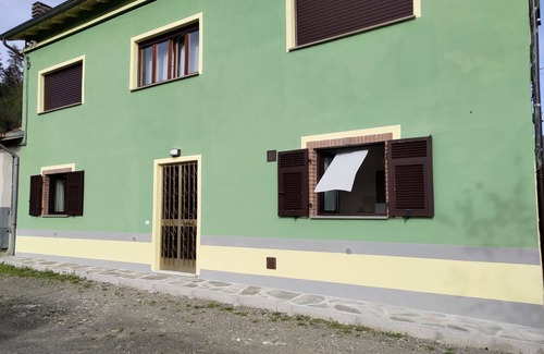 Bagnone Apartamento | Apartamento 'Ca' Graziosi Cuori' con vistas a la montaña, jardín compartido y Wi-Fi